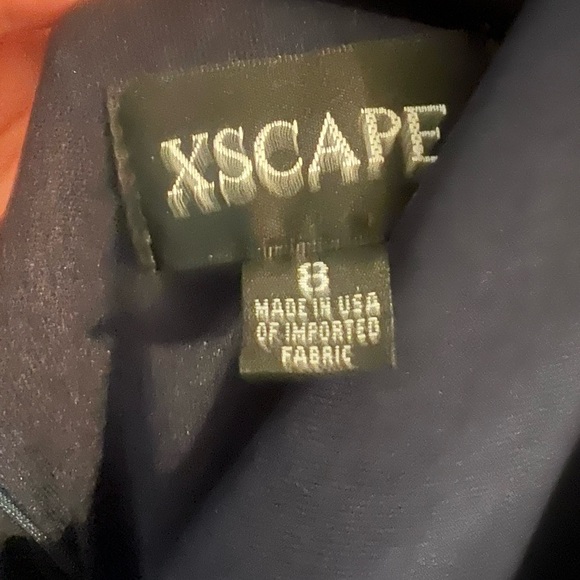 Xscape Navy and Floral Dress Size 8 - Picture 5 of 8